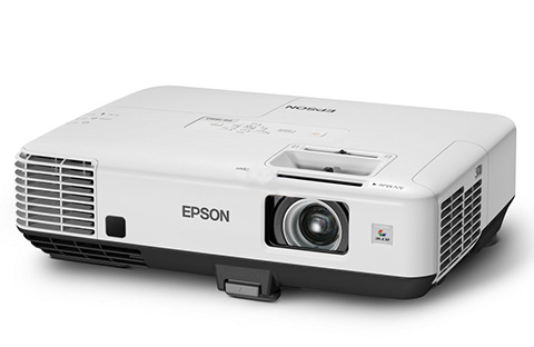 May chieu Epson EB-1870